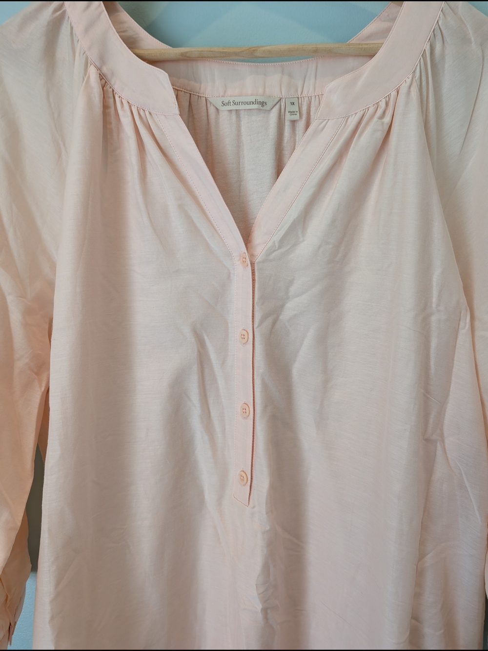Light Pink Women's Layered Button V-Neck Tunic Top - Picture 5 of 9